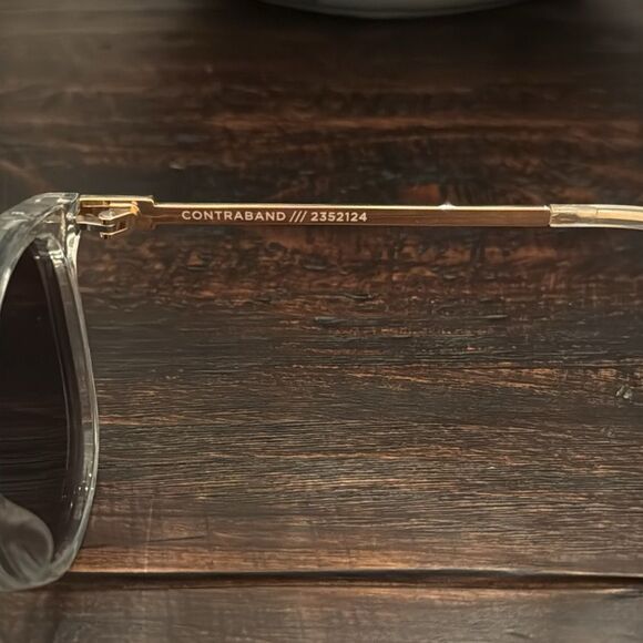 Le Specs Contraband clear and gold - Picture 8 of 8